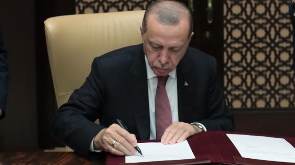 Son dakika: Cumhurbaşkanı Erdoğan imzaladı! İşte yeni danışmanı...