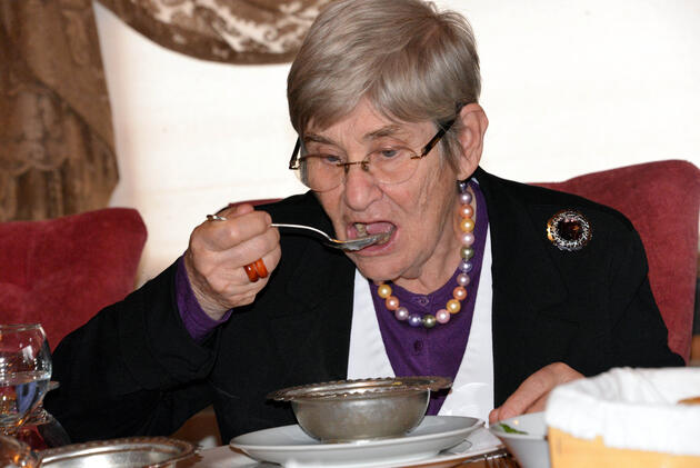 Canan Karatay'dan gribe karşı 'tirşik çorbası' önerisi
