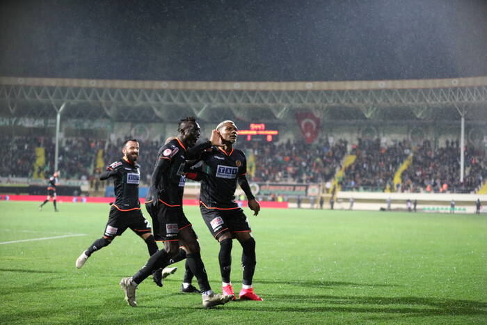 Aytemiz Alanyasporumuz - Galatasaray: 2-0
