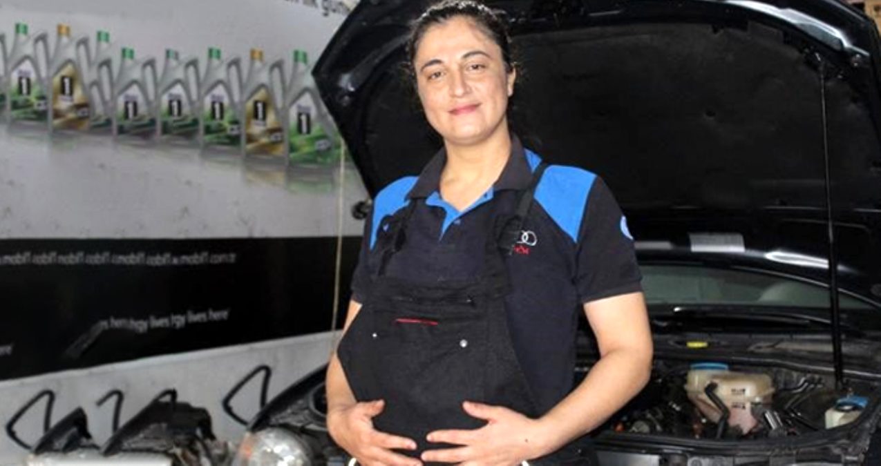 8 aylık hamile olan oto tamircisi Döndü Aslan "Kadınların yapamayacağı iş yoktur" sözünü kanıtladı