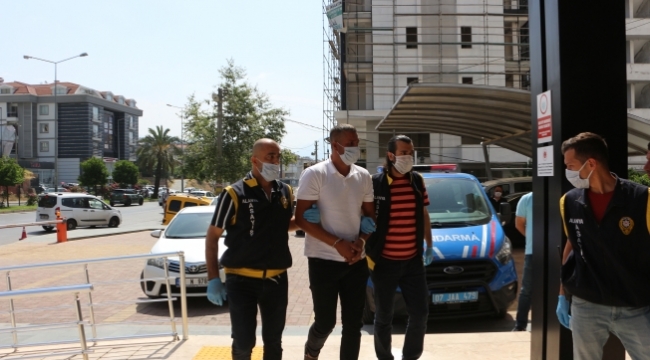    Alanya'da kavganın ardından gelen ölüme 1 tutuklama