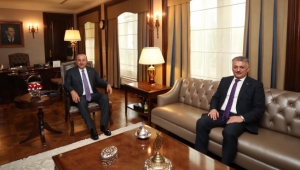  Antalya'nın yeni Valisi Yazıcı, Bakan Çavuşoğlu'nu ziyaret etti