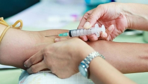 Covid-19 geçiren erkekler kadınlardan daha fazla antikor üretiyor