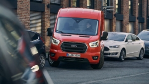 Ford Transit'ten yeni park asistanı!