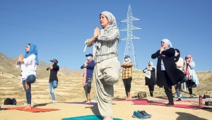Kabil'de yoga günü