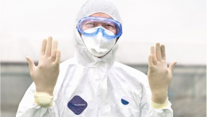   Koronavirüs pamuklu kumaş ve eldivenlerde en fazla 1 saat kalabiliyor