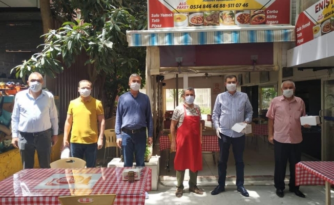Başkan Türkdoğan ve ekibinden esnafa hayırlı işler ziyareti