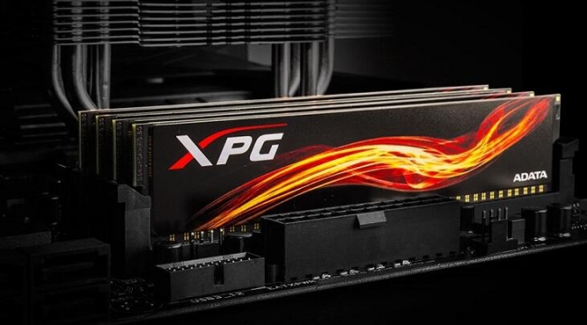 XPG ve GIGABYTE Intel Z490 ve AMD B550 platformlarında limitleri zorladı
