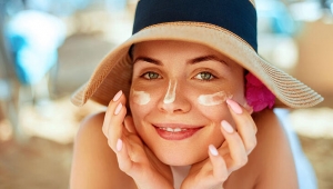 Yanlış uygulama: Yapılan 6 güneş koruyucu hatası