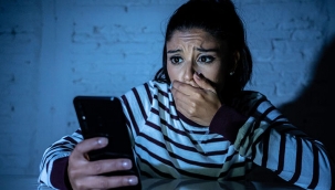 Eski sevgilinizi stalklamak size bir şey kazandırır mı?