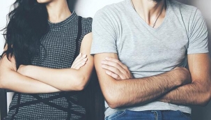 Fark etmeden bütün cazibenizi yok eden davranışlar