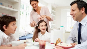 Kadınların iş hayatında var olması evliliği nasıl etkiliyor?