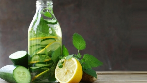 Suyunuza renk katın: Sağlıklı ve leziz fit su tarifi