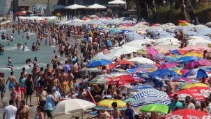 Bilim Kurulu üyesi bu hafta sonunu işaret etti: Vaka sayılarına yansıyacağını öngörüyoruz