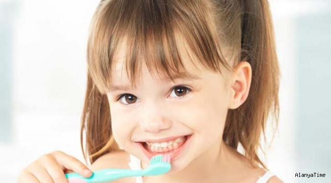 Çocukları dişlerini fırçalamaya teşvik etmenin etkili yolları