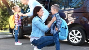 Okula dönüşte ebeveynler çocuklara nasıl yaklaşmalı?