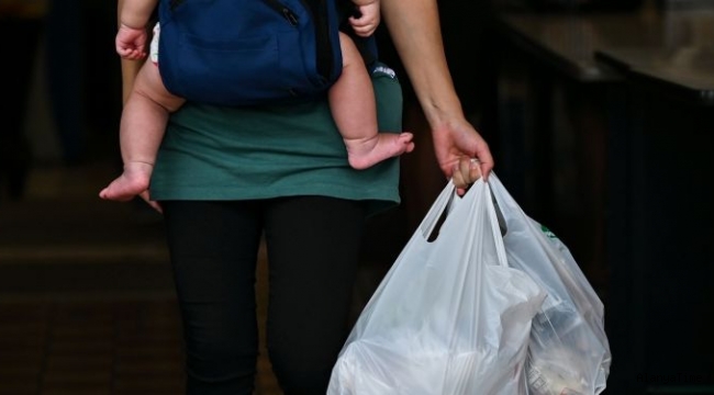 Türk mucit 'yok olan plastik' üretti: Hayvanlar yiyebiliyor ve toprağa karışabiliyor