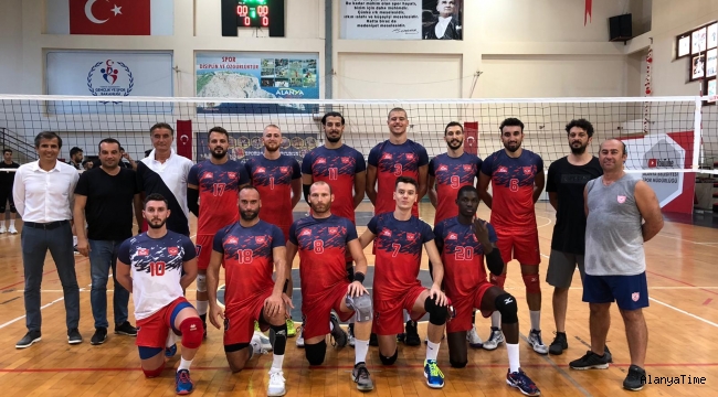 Alanya Belediyespor Alanya Cup Şampiyonu oldu