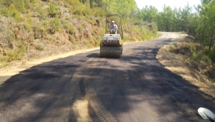 Alanya Kırsalı'nda yol bakımları sürüyor.