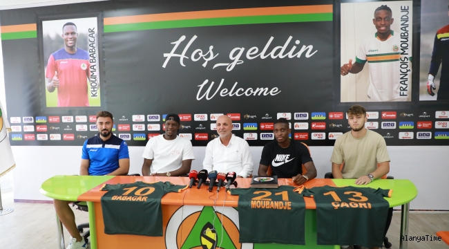 Alanyaspor Babacar, Moubandje ve Ahmet Çağrı ile sözleşme imzaladı