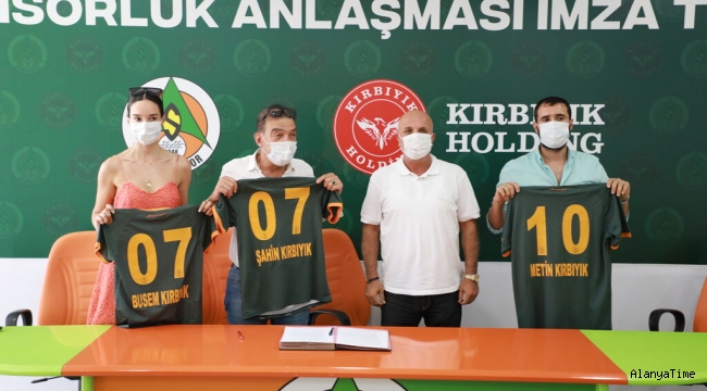 Alanyaspor Kırbıyık Holding ile 1 yıllık reklam sponsorluğu sözleşmesi imzaladı.