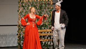 Antalya Büyükşehir Belediyesi 'Pandemi Günlerinde Tiyatro Buluşmaları