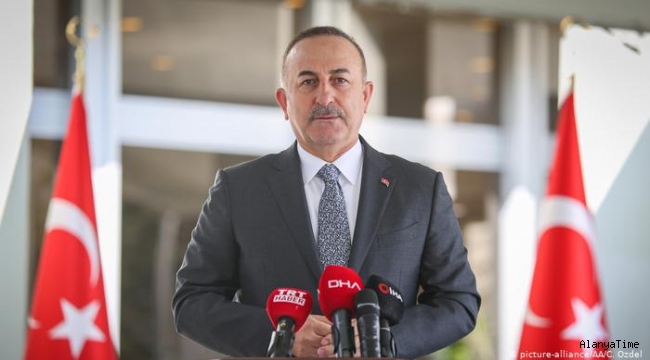 Çavuşoğlu'ndan Pelosi'ye tepki: İbretlik cehalet