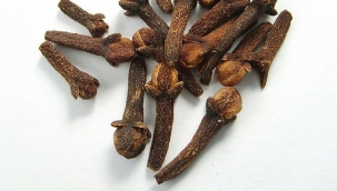 Karanfilin faydaları: Şifalı baharat karanfil ne işe yarar ve hangi hastalığa iyi gelir?