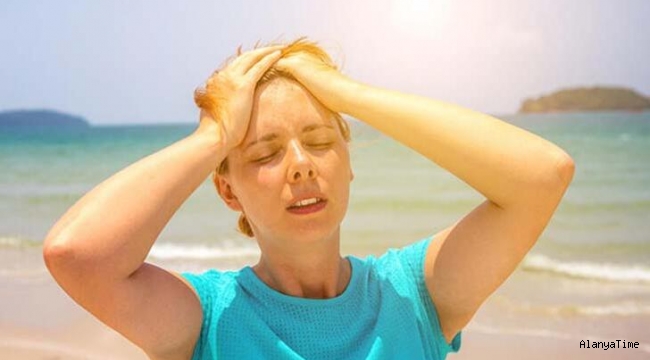 Sıcak günlerde görülen baş ağrısı ve kusma güneş çarpması belirtisi mi?