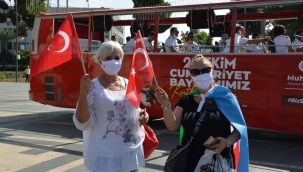 Alanya ve Gazipaşa'da Cumhuriyet Bayramı coşkusu