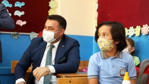 BAŞKAN YÜCEL ÖĞRENCİLERİ YALNIZ BIRAKMADI