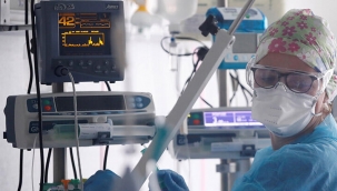 Dünyada can kaybı 1 milyon 102 bin 941'e ulaştı