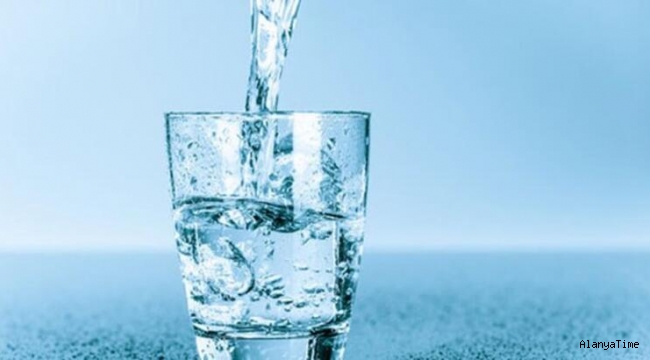 Günde Kaç Litre Su İçilmelidir? Kaç Bardak Su İçersek Zayıflarız?