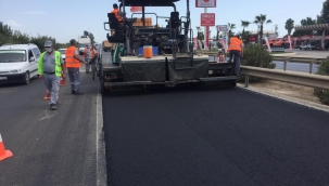 Serik Teke Köprüsü'nde sıcak asfalt çalışması