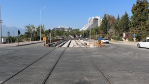 3. Etap Raylı Sistem çalışmaları Falez Kavşağı'nda 