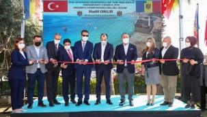 Moldova Cumhuriyeti Alanya Fahri Konsolosluğu açıldı.Açılış törenine Dışişleri Bakanı Mevlüt Çavuşoğlu katıldı.