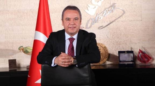 Antalya Büyükşehir Belediye Başkanı Muhittin Böcek; bazı CHP'lilere sitem etti.