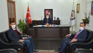 Antalya Büyükşehir Belediyesi, yapılan çalışmalarla ilgili Alanya Kaymakamı Fatih Ürkmezer'e brifing verdi.