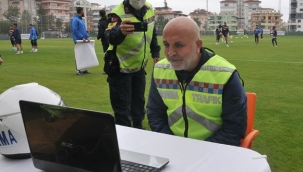 Aytemiz Alanyaspor Öğrencilere online derste trafik kurallarının önemini anlattı