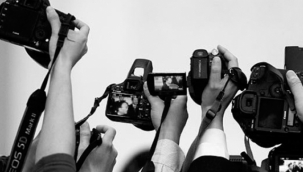 Corona virüsü yüzünden Türkiye'de 15 gazeteci hayatını kaybetti.