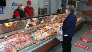 Halk Et Satış Mağazalarında  1 yılda 321 ton et ürünü satıldı