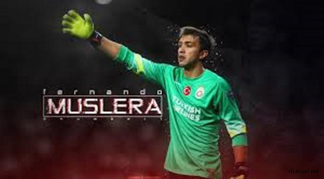 Galatasaray'ın Uruguaylı file bekçisi Fernando Muslera, tarihe geçti