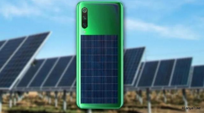 Gelecekte akıllı telefonlar, enerjiyi cihazın ekranına yerleştirilmiş görünmez güneş panellerinden şarj alabilir.