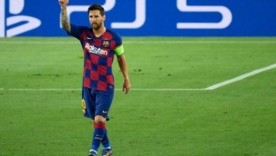 Messi, Barcelona kariyerinin ilk kırmızı kartını gördü
