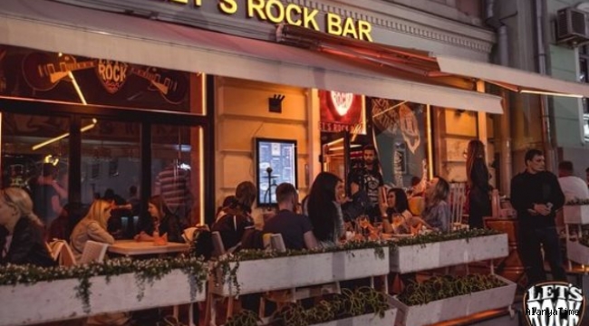 Moskova'da kulüp, bar ve restoranların gece çalışması önündeki yasak kaldırıldı