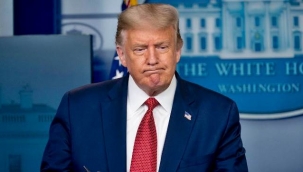 Twitter'ın ardından Facebook da Trump'ın hesabını geçici olarak blokladı