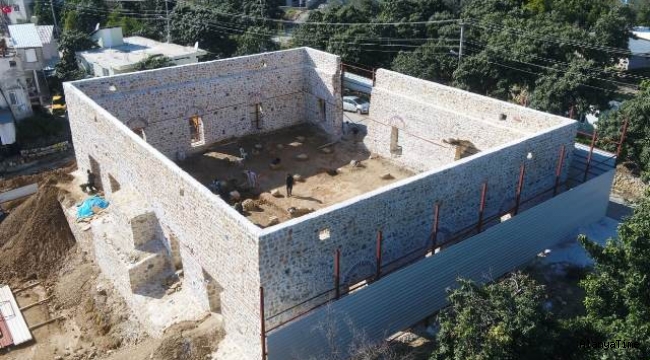 Alanya Gülevşen Camii'nde  zemin kazısı devam ediyor