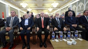 Ankara'da Erbakan'ı anma programı düzenlendi: CHP lideri Kılıçdaroğlu da katıldı