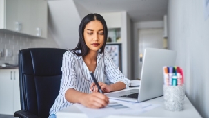 Girişimciler bilgisayar başında şirket kurabilecek