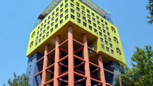 Google, 'Dünyanın en saçma binası'nı Türkiye'de buldu!